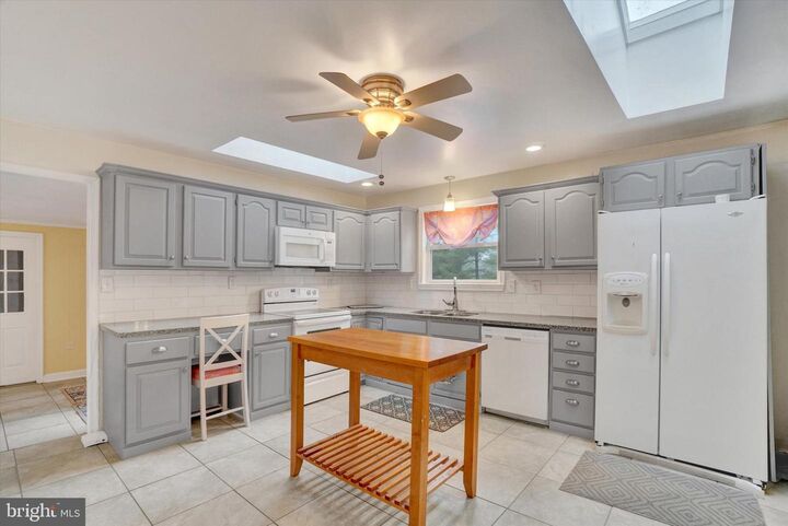 Property Photo:  3870 Autumn Lane  PA 17363 