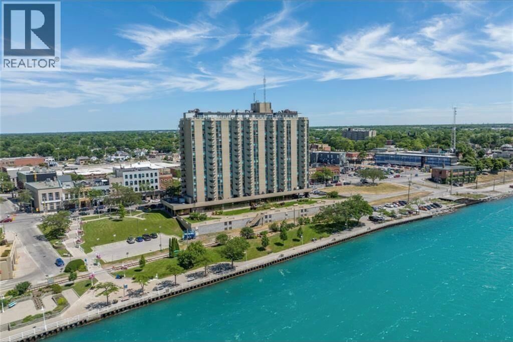 Property Photo: 155 Front Street 210 ON N7T 7V5