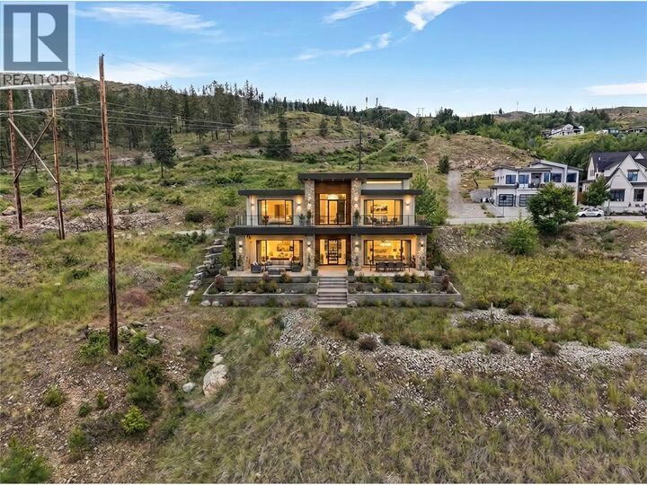 523 Trumpeter Road — photo 1