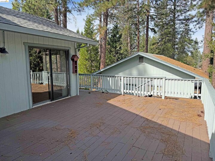 Property Photo:  19955 Pine Mountain Dr  CA 95321 