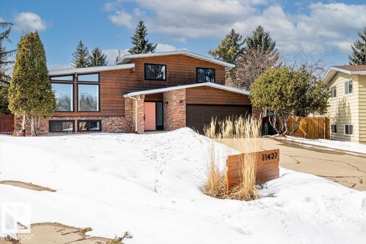 Property Photo:  11427 35 Avenue NW  AB T6J 2W9 