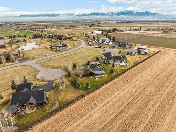 Property Photo:  40 Ramrod Place  MT 59718 