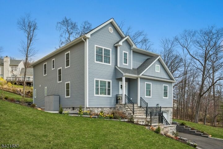 Property Photo: 518 Cardinal Ln NJ 08812