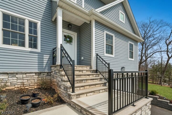 Property Photo:  518 Cardinal Ln  NJ 08812 