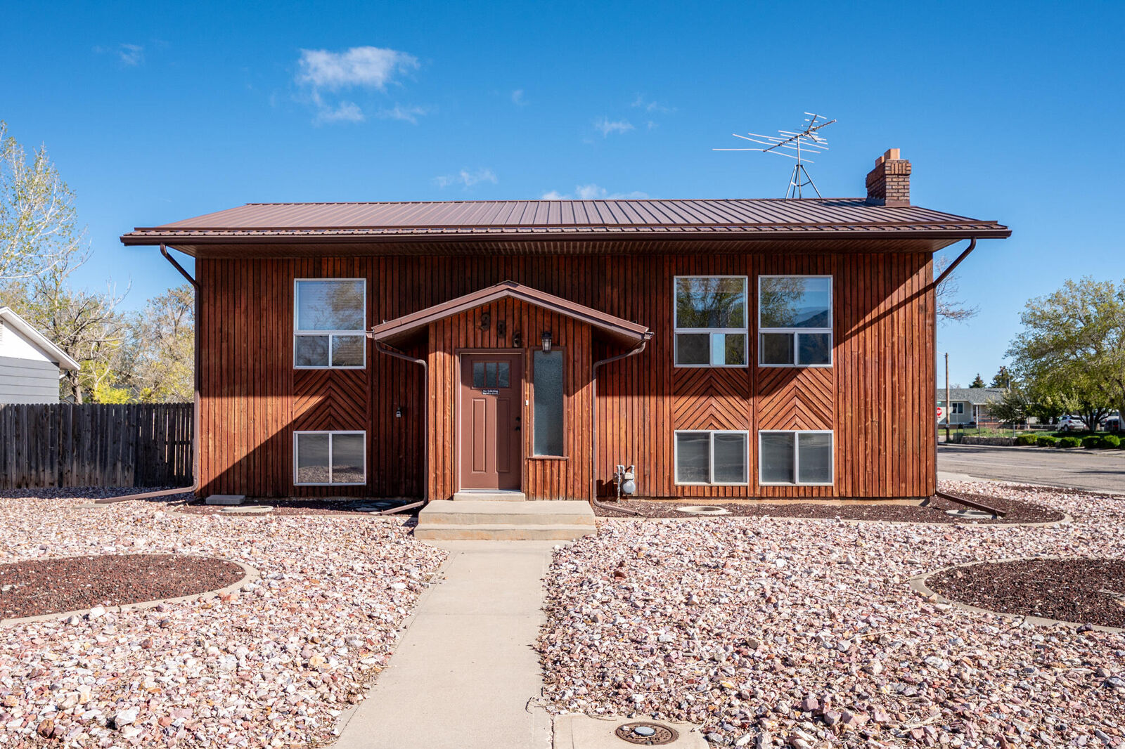 Property Photo:  386 W Frontier Cir  UT 84721 