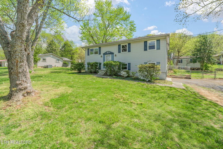Property Photo:  10824 Ashford Drive  TN 37934 