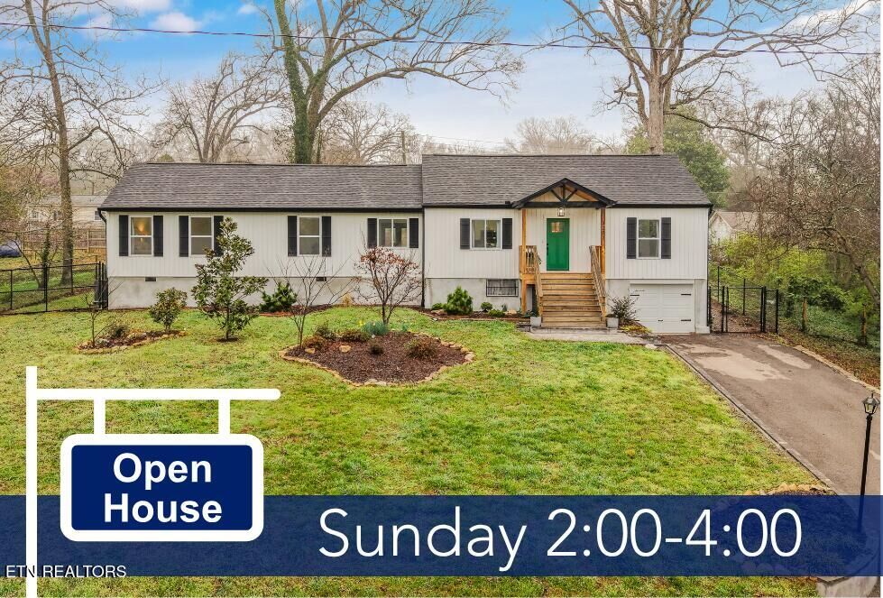 Property Photo:  3201 NE Kenilworth Lane  TN 37917 