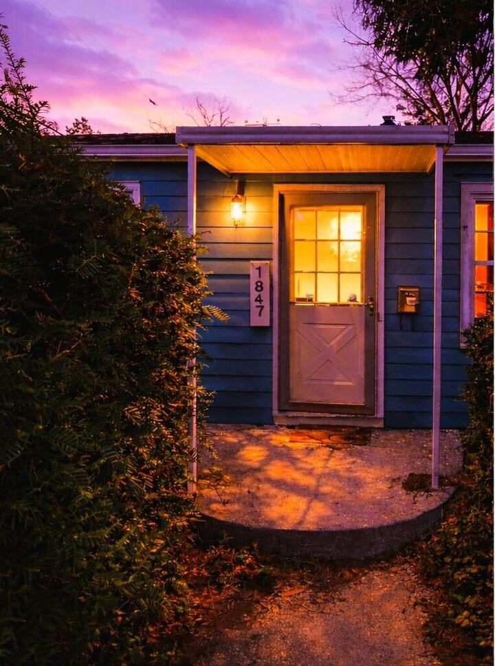 Property Photo:  1847 Packard Street  MI 48104 