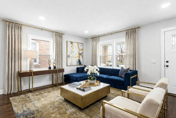 Property Photo:  9633 S Yale Avenue  IL 60628 