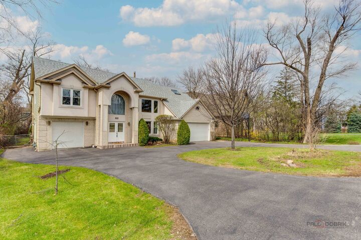 Property Photo:  610 Revere Road  IL 60025 