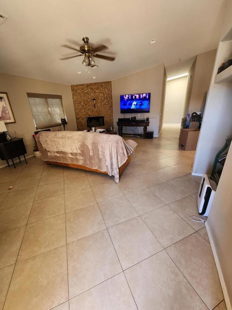 Property Photo: 16205 Avenida Rambla CA 92240