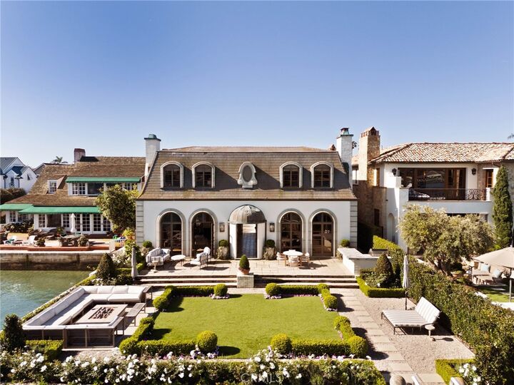 Property Photo:  2116 E Balboa Boulevard  CA 92661 