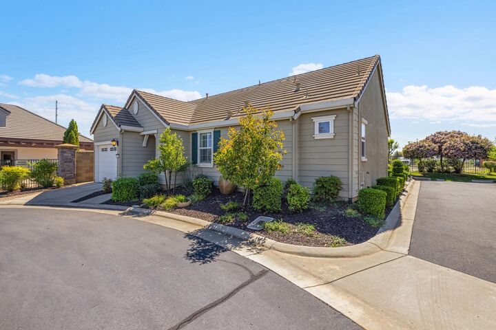 Property Photo: 7495 Chevelle Way CA 95829