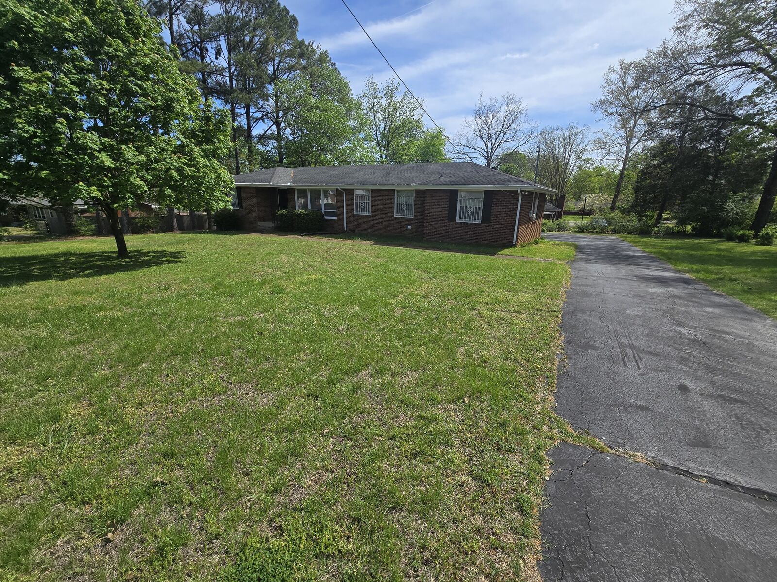Property Photo:  1212 Alfred Dr  TN 37205 