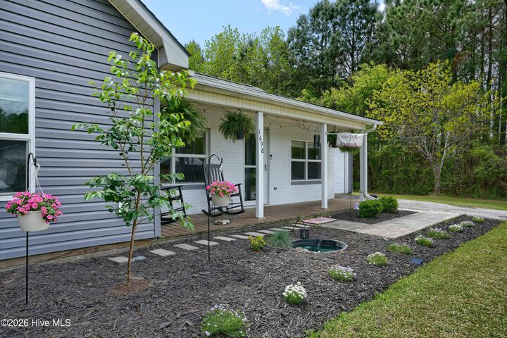 Property Photo:  1698 Old Folkstone Road  NC 28460 