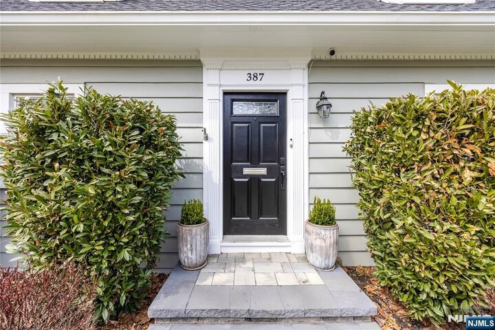 Property Photo:  387 Passaic Avenue  NJ 07110 