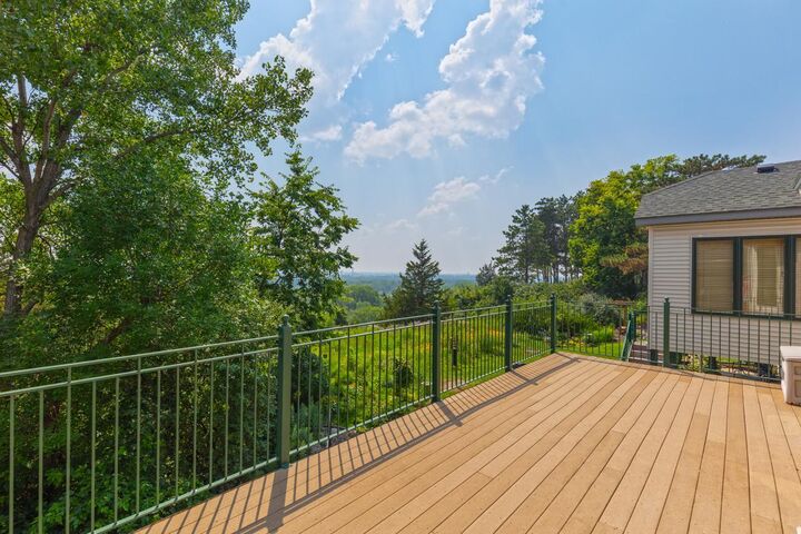Property Photo: 10471 Spyglass Drive MN 55347