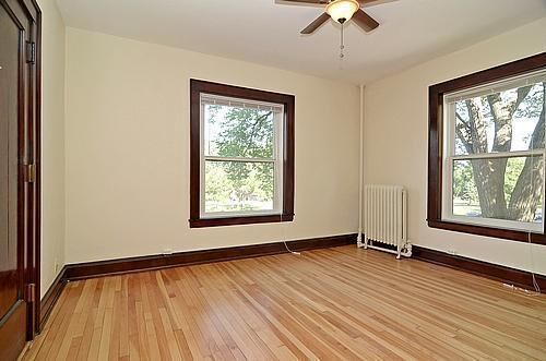 Property Photo:  1401 Willow Street 8  MN 55403 