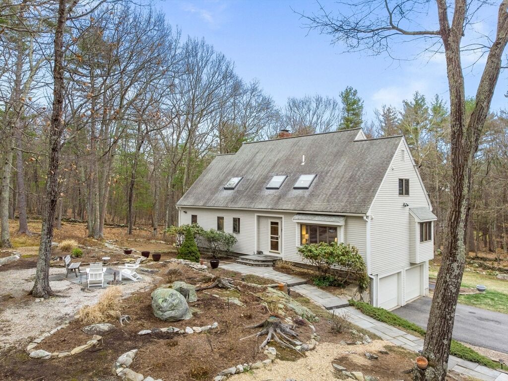 Property Photo:  343 Sargent Road  MA 01719 