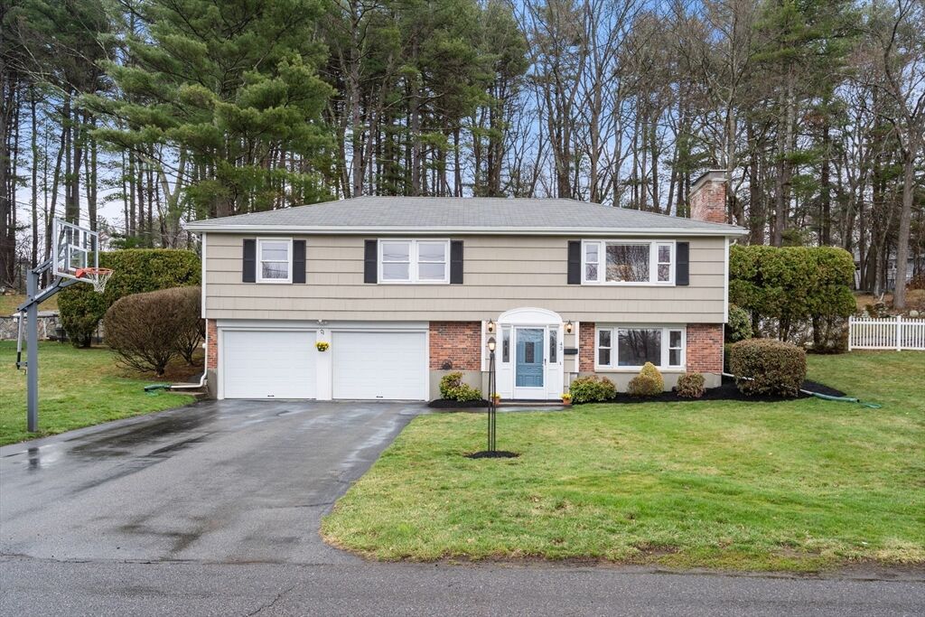 Property Photo: 43 Lanewood Ave MA 01701