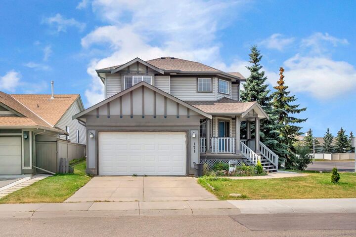 Property Photo: 171 Willowbrook Drive NW AB T4B 2W5