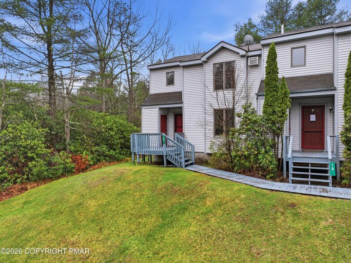 Property Photo: 20 Gregory Place PA 18624