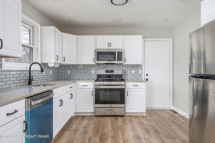 Property Photo:  62 Spangenburg Avenue  PA 18301 