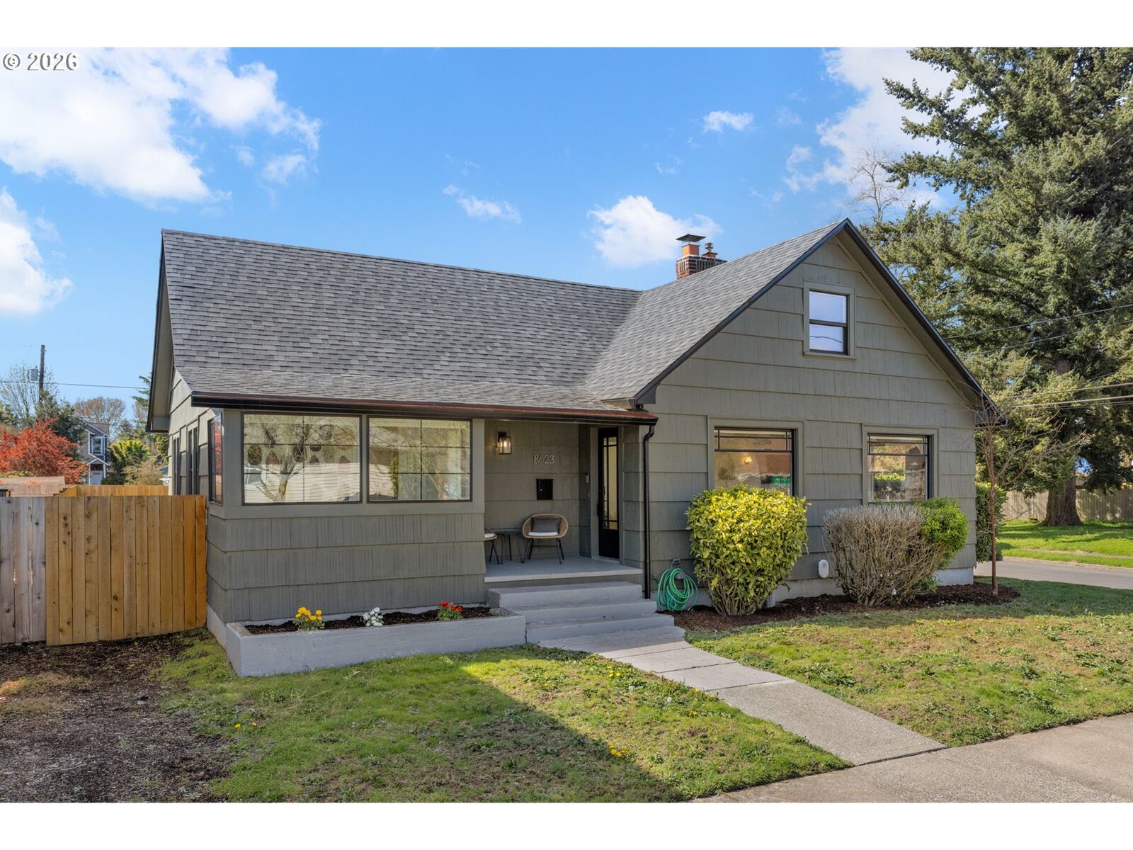 Property Photo:  8623 N Curtis Ave  OR 97217 