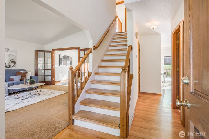 Property Photo:  12327  44 Drive SE  WA 98028 