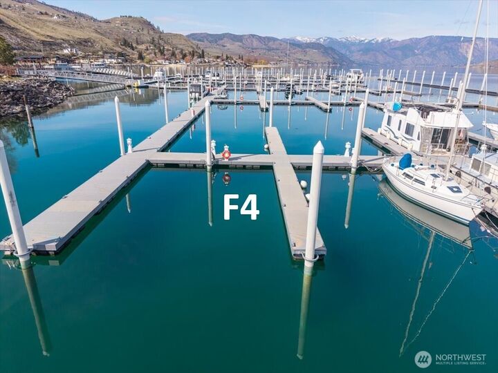 Property Photo: 1350 W Woodin Avenue F4 WA 98816