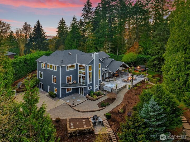Property Photo:  16908 SE Licorice Way  WA 98059 