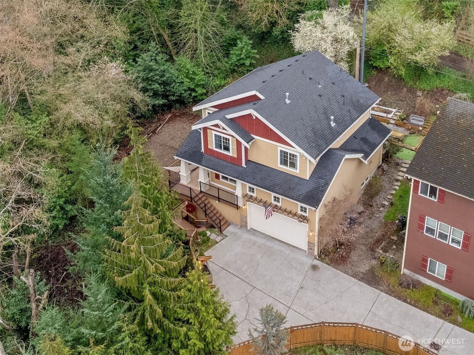 Property Photo:  4618 S 140th Street  WA 98168 
