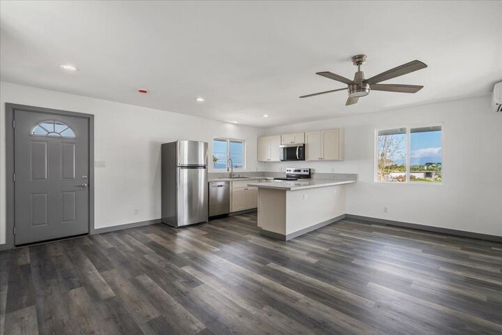 Property Photo:  310 Front St B  HI 96761 