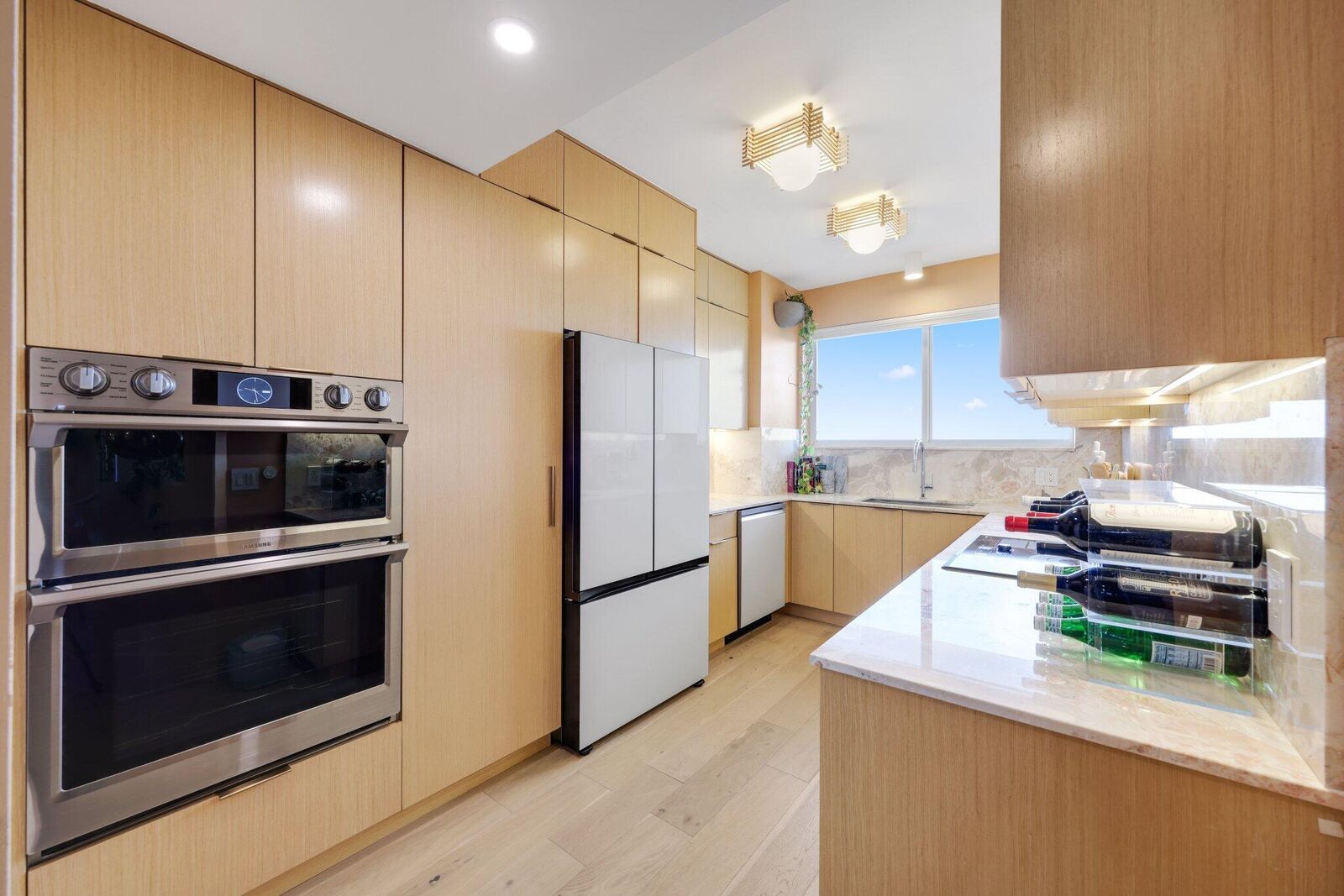 Property Photo: 333 Sunset Drive 505 FL 33301