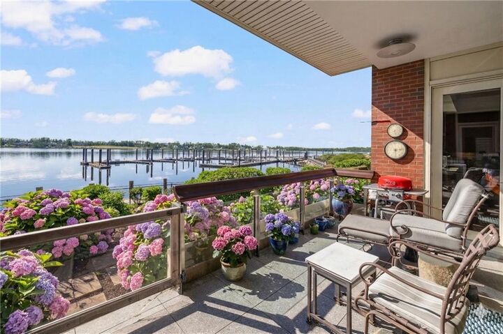 Property Photo:  341 Thames Street S-104  RI 02809 