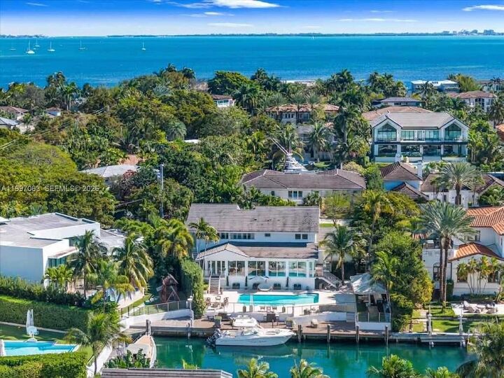 Property Photo:  6832 Sunrise Ct 0  FL 33133 