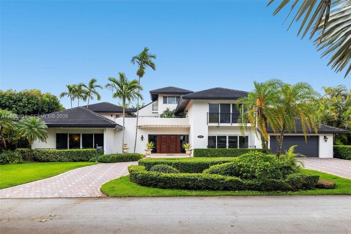 Property Photo: 8450 SW 74th Ter FL 33143