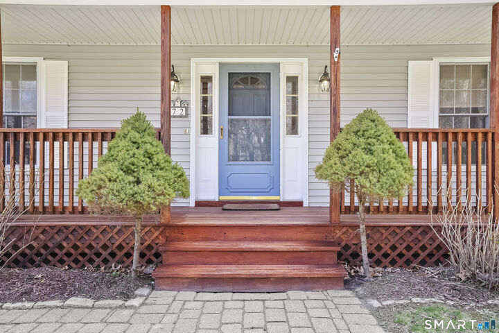 Property Photo:  72 Perry Hill Road  CT 06484 