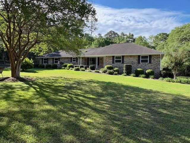 Property Photo:  6997 Azusa  FL 32317 