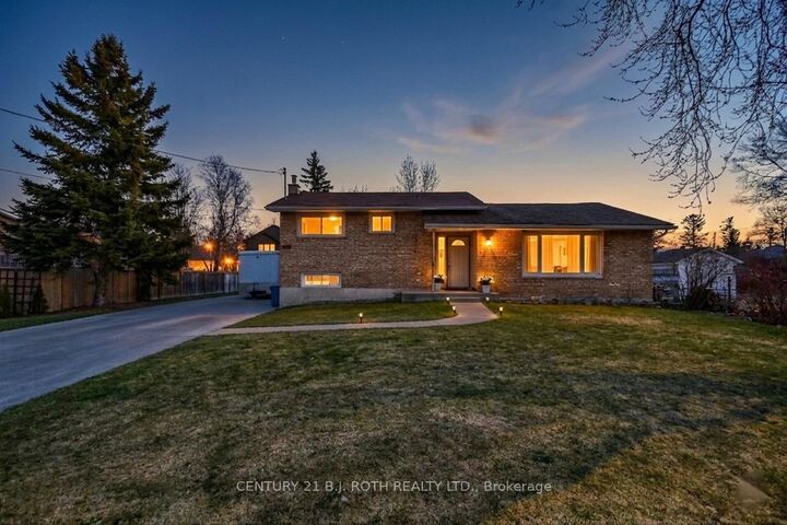 Property Photo:  3039 Poplar Road  ON L9S 2J9 