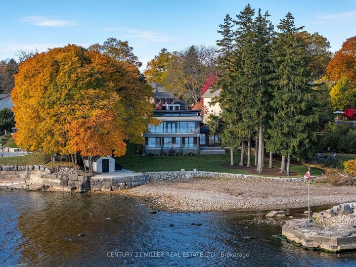 Photo de la propriété:  121 Edgecliffe Place  ON L7L 3Z2 