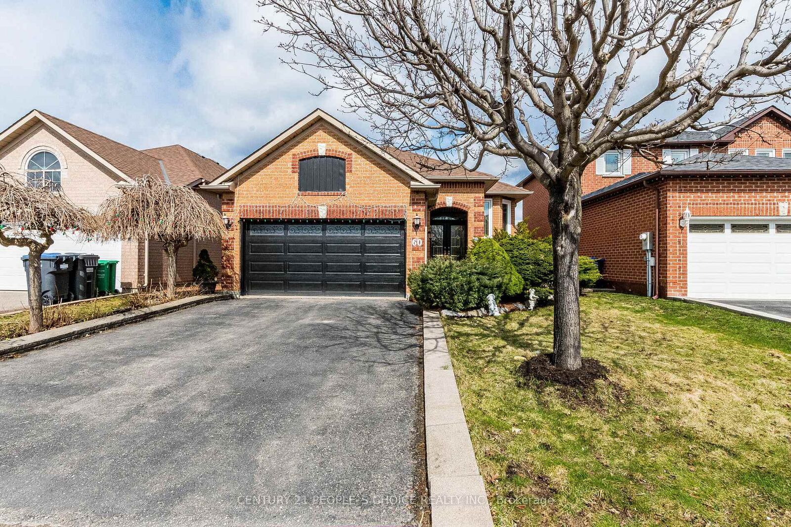 Property Photo:  60 Red Maple Drive  ON L6X 4M1 