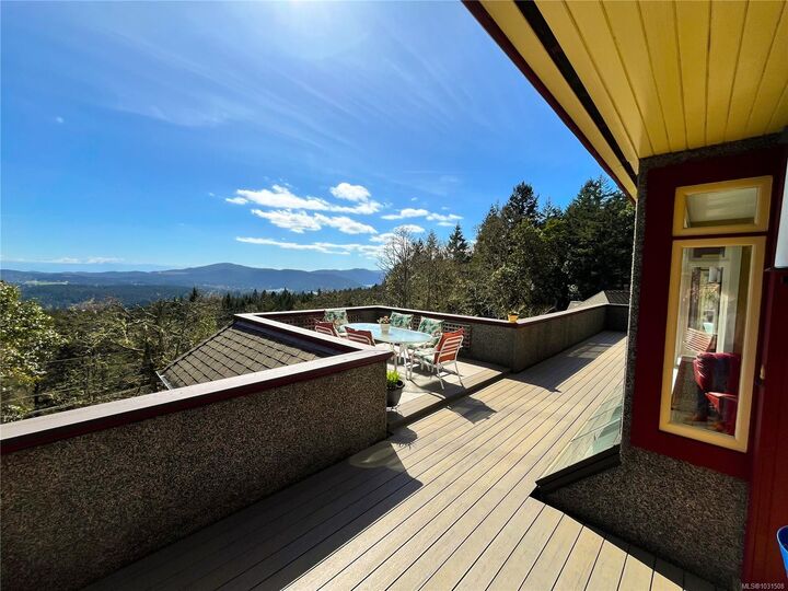 8242 Thomson Pl — photo 1