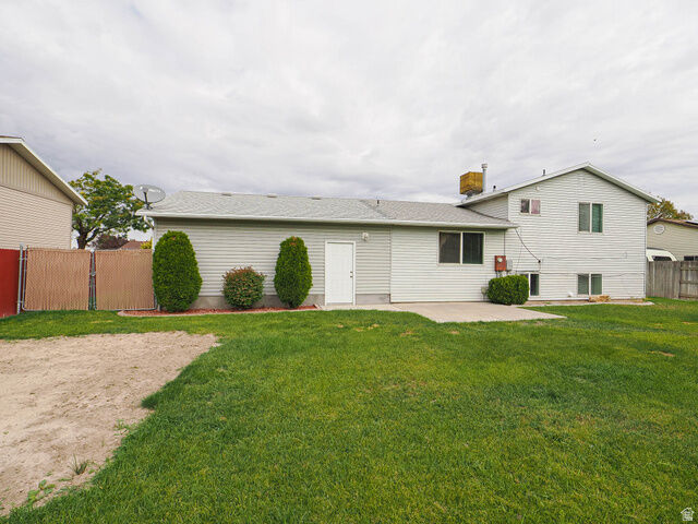 Property Photo: 3871 W 2925 S UT 84120
