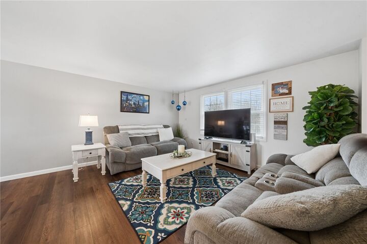 Property Photo:  177 Penn Lear Dr  PA 15146 