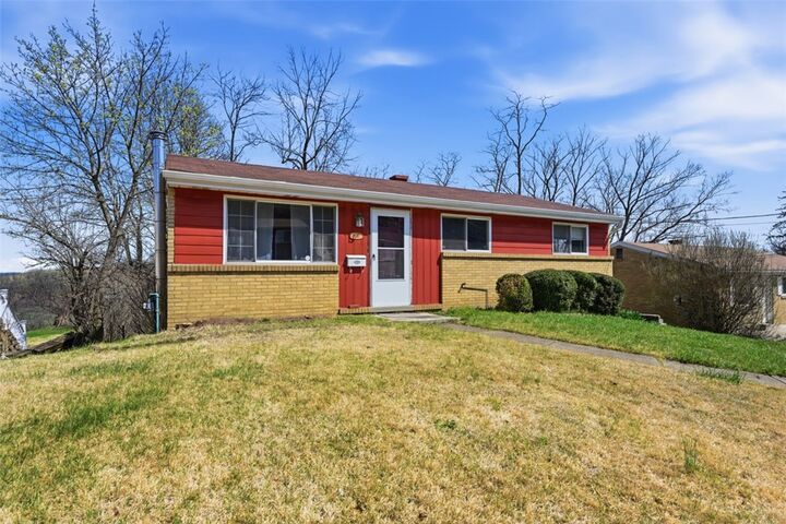 Property Photo: 106 Westminster Dr PA 15147