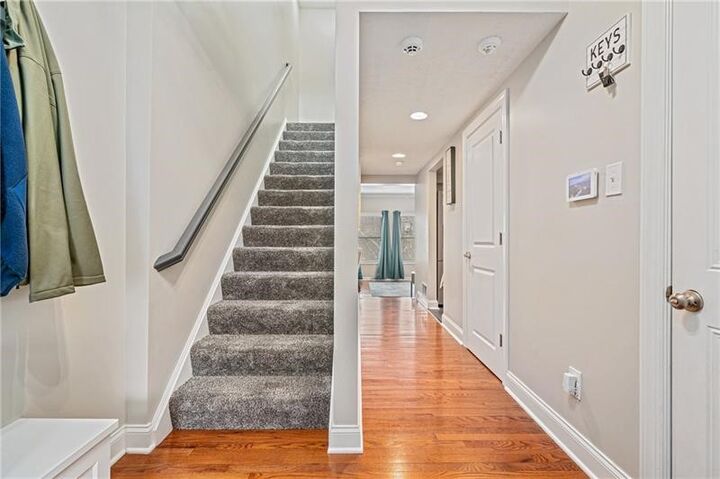 Property Photo:  143 Aberdeen Ct  PA 15237 