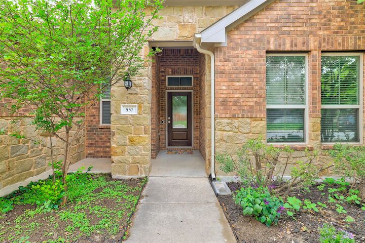 Property Photo: 557 Scenic Bluff Drive TX 78628