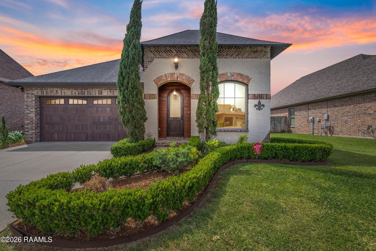 Property Photo:  410 Easy Rock Landing Drive  LA 70518 