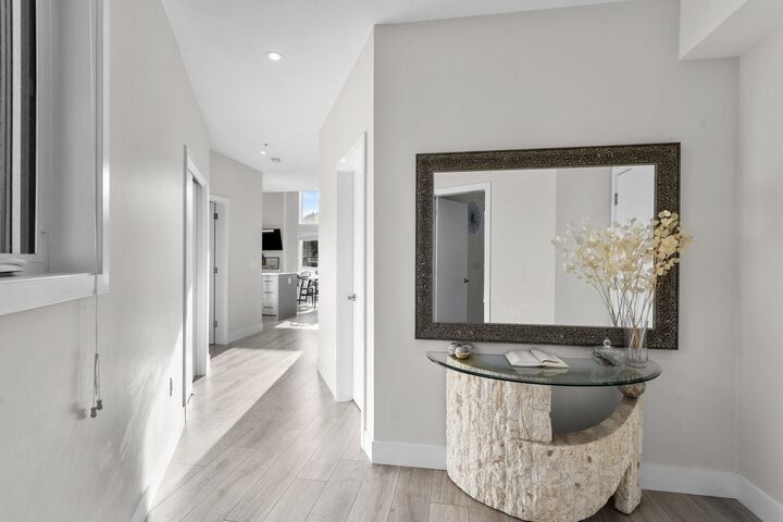 Property Photo: 45500 Market Way 401 BC V2R 6G5